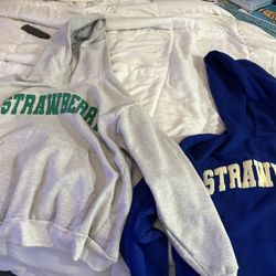 Strawberry Hoodies Large