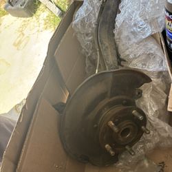 04-08 Acura tsx front knuckles 
