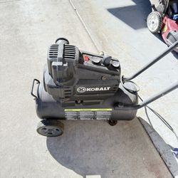 Kobalt 8 Galon Compresor