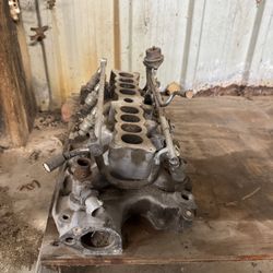 5.0 - 5.8 L? Ford (302 HO) EFI lower intake manifold