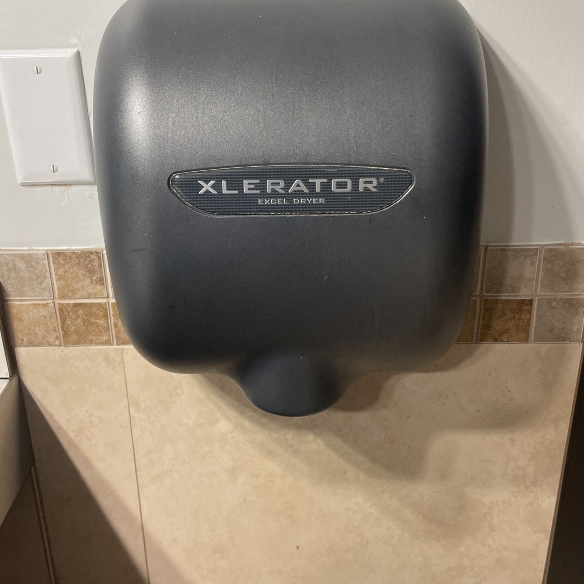 Xlerator Hand Dryer 