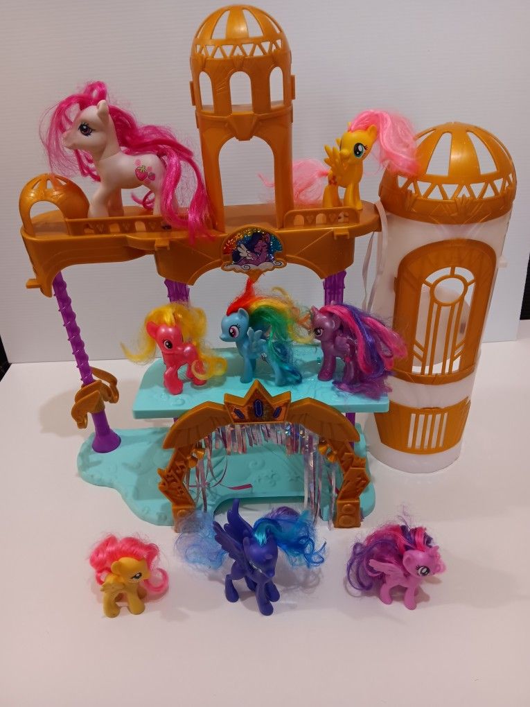 My Little Pony Lot With Playset, G4/G3.