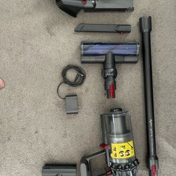 Dyson V10 Total Clean+ Vacuum 