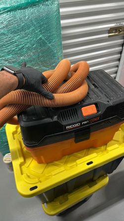 RIDGID Pro Pack Wet/Dry Vacuum with Hose