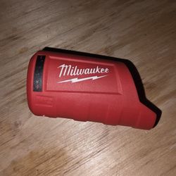Milwaukee M12 heated gear power adapter for vests and jackets