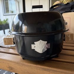 Harley Davidson small travel grill