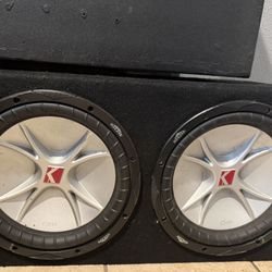 Kicker Cvr 12” Subs 