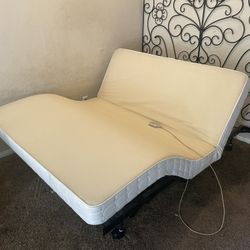 Delivery Available / Electropedic Electric Queen Bed Frame (mattress Not Included)