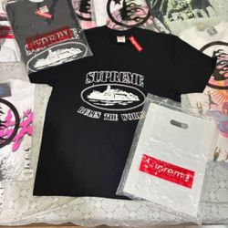 Supreme Tshirt