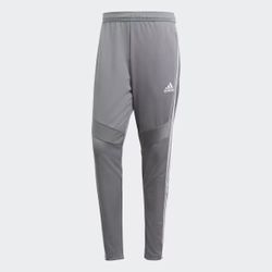 Adidas youth TIRO 19 TRAINING PANTS size 9/10 years
