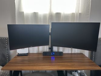 AOC Monitor(s)