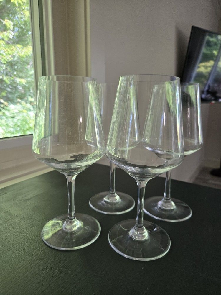 Acrylic Wine Glasses