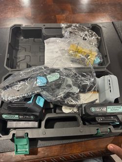 TAZIKAS BlazeDrive 21V Max Mini Cordless Chainsaw Kit