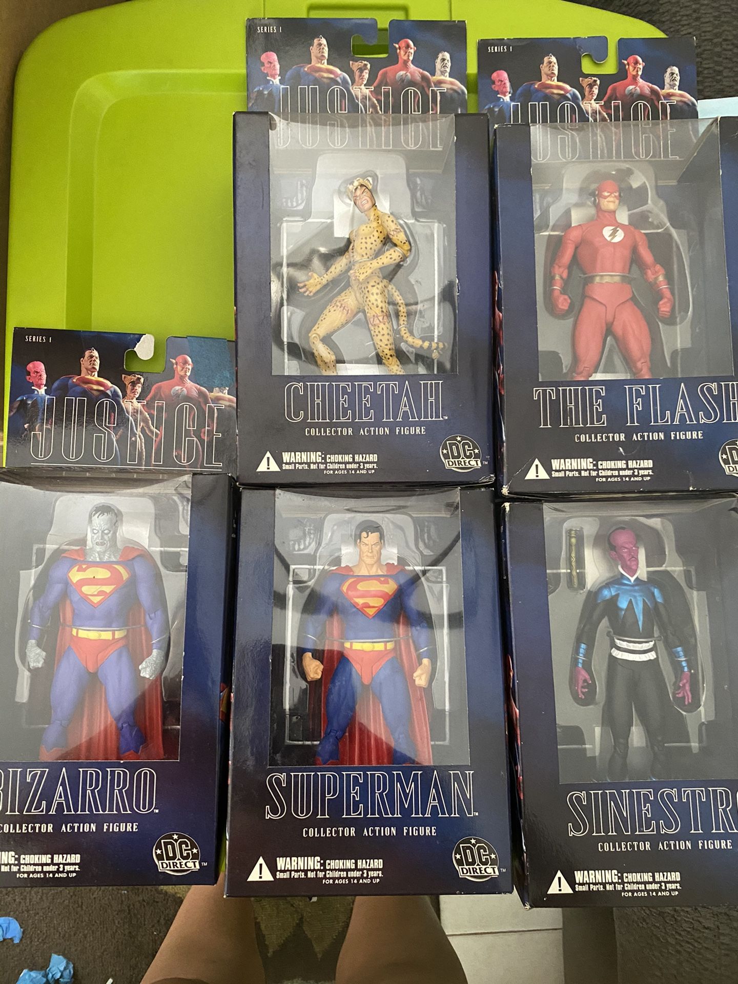 Justicia Action figure collectibles