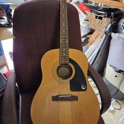 Epiphone AJ-1NA acoustic guitar With Case Nice Fender 