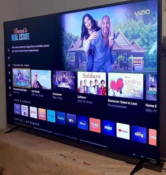 SMART   CAST  70"   LED   4K    HDR  " E  SERIES"  HOME  THEATER   DISPLAY ✴️  ( NEGOTIABLE ) ✴️FREE   DELIVERY ✴️