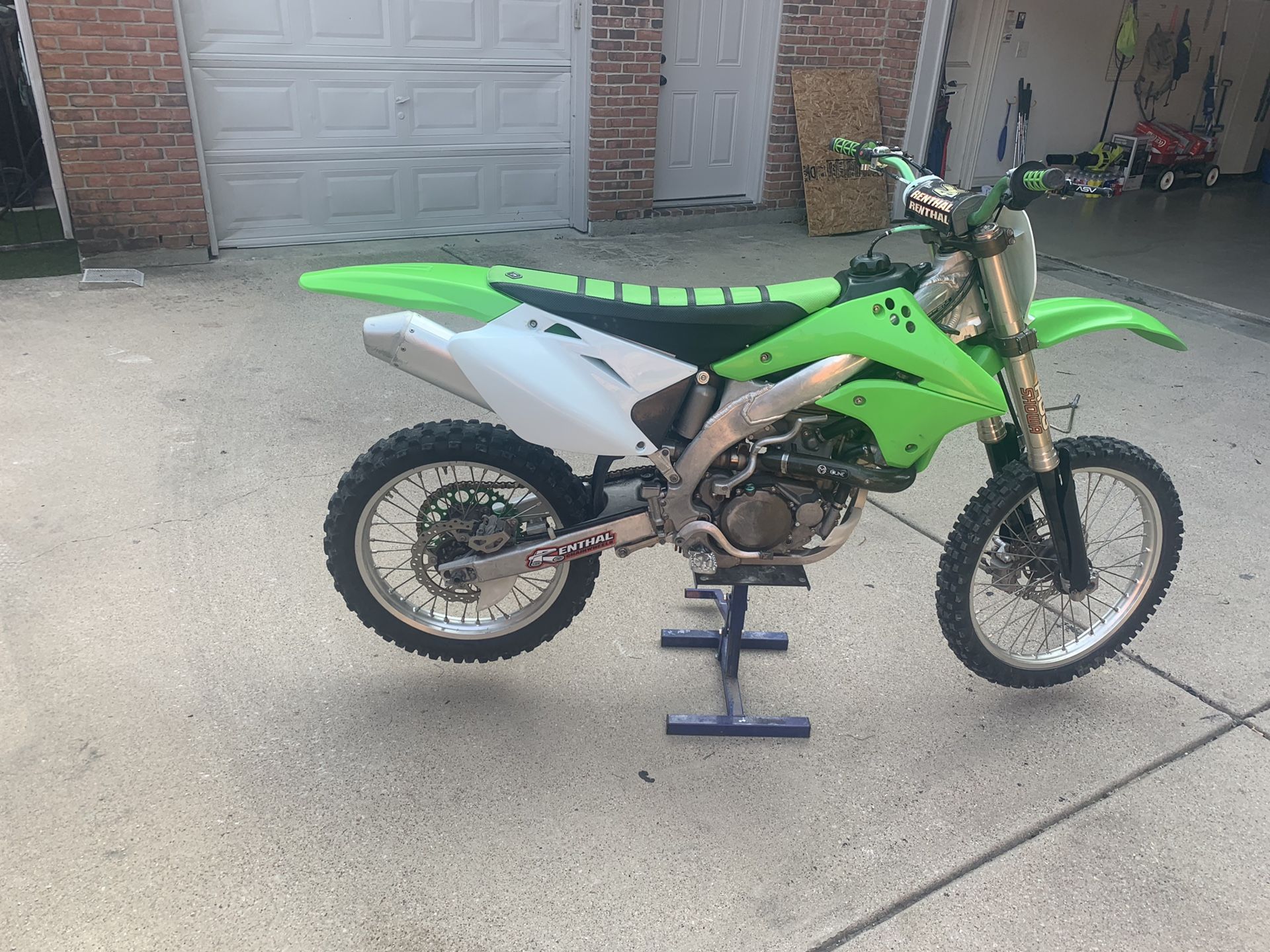 2007 Kawasaki kx450f- clean title lots of upgrades runs great