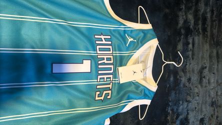 Lamelo ball jersey youth Large