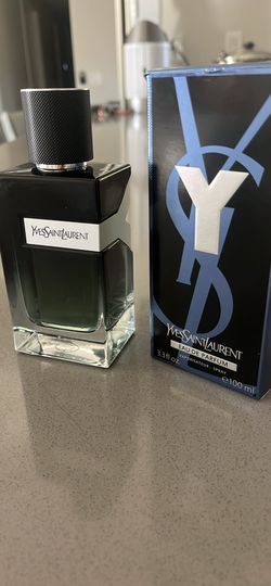 YvesSaintLaurent