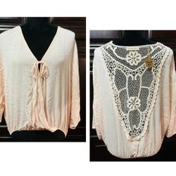 Pretty Crochet Large Boutique Shirt