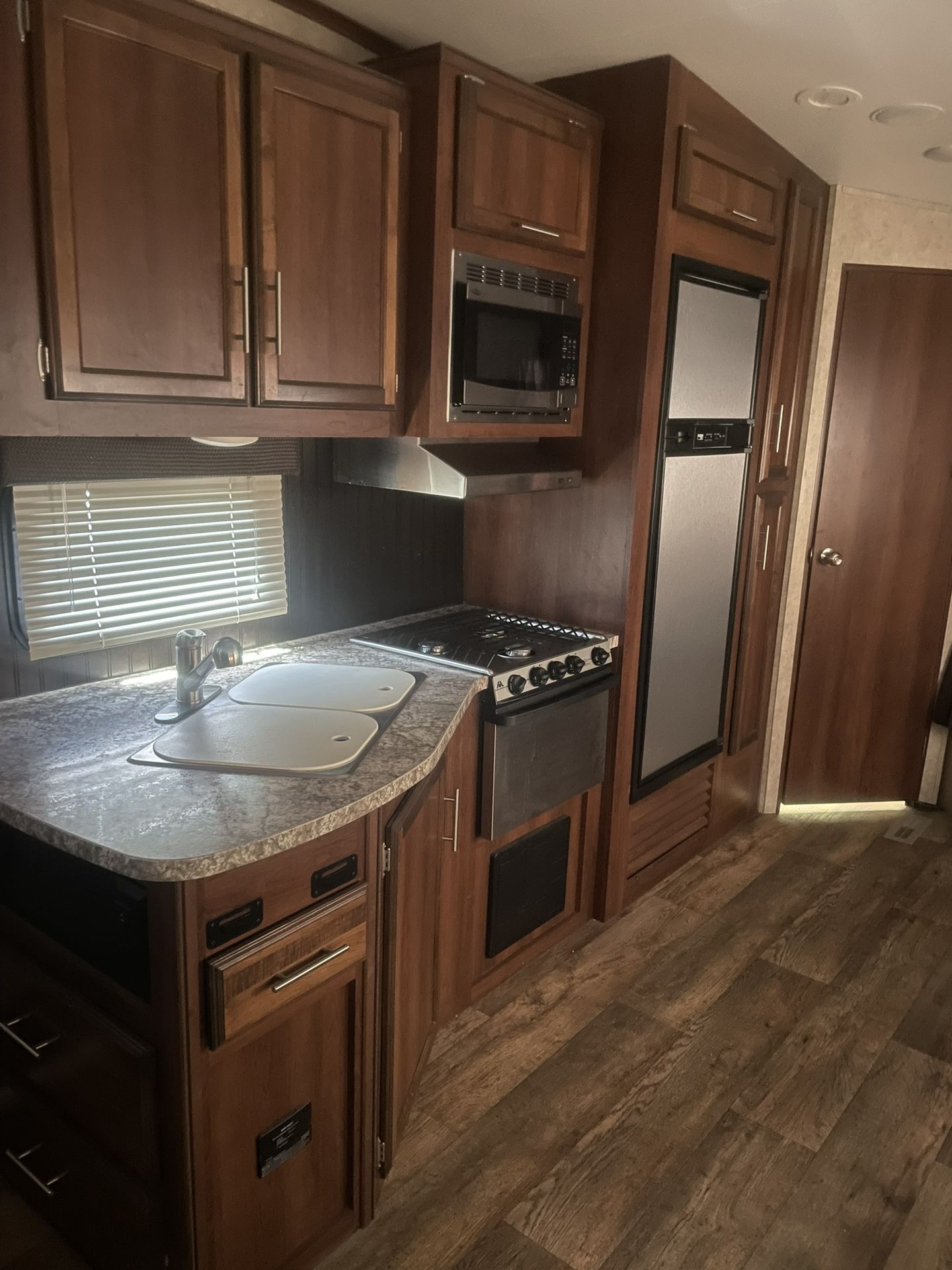 2017, Jayco Eagle, Fifth Wheel Bunkhouse, 30 Feet for Sale in Mesa, AZ