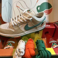 Nike Sb Dunk Low Pro With special Soda Box Sz 9 Jarritos  