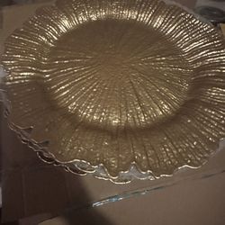 Shell Gold 13” Charger Plates 