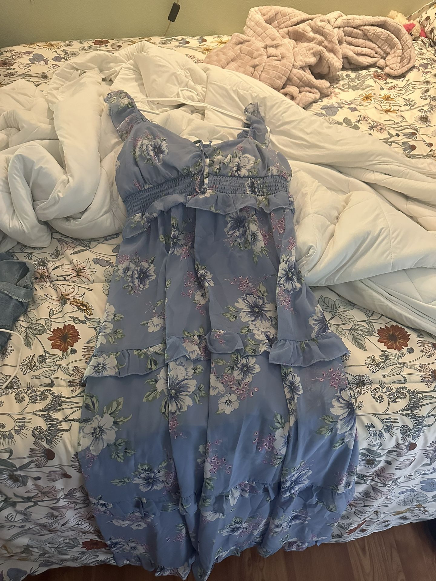 Garbage Bag Full Of Women’s Xl Clothes