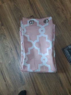 52x 84 Set Of Curtains 