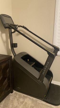 Matrix Climbmill / Stairclimber