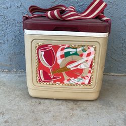 Classic Little Cooler igloo