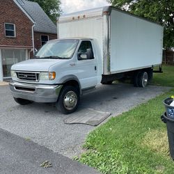 2003 Ford E-550