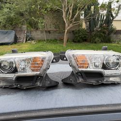 3G Tacoma Trd Offroad/Sport Headlights