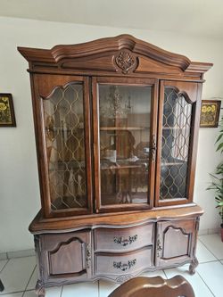 China Cabinet - FREE