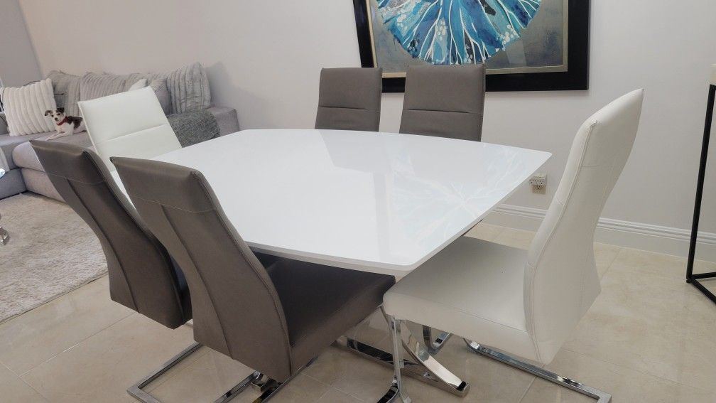 Dining Table With 6 Chairs