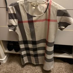 Burberry T-Shirt Women Size Small