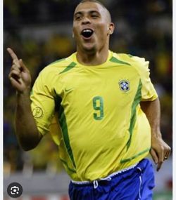 Ronaldo 2002 World Cup jersey
