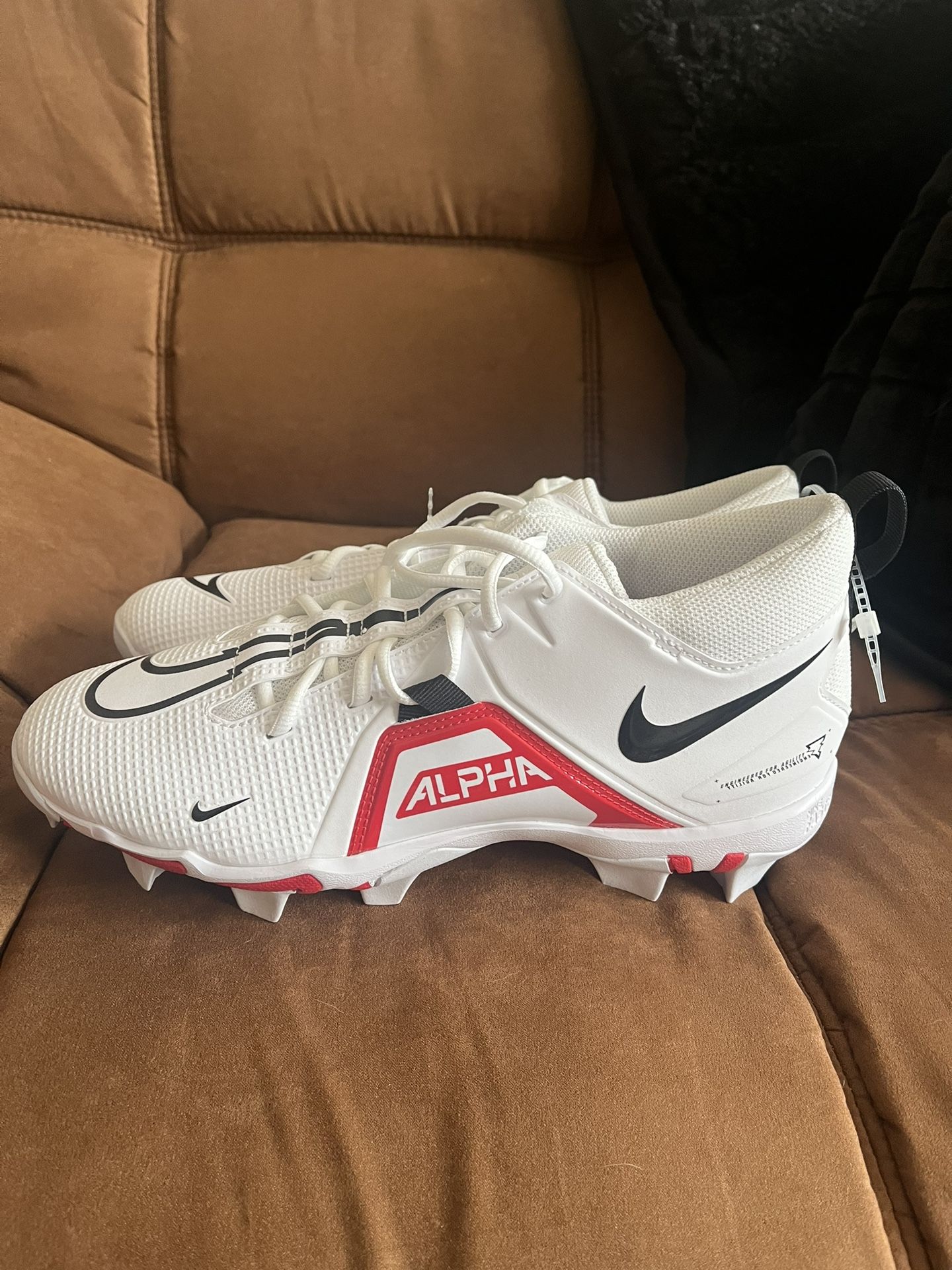 nike menace elite cleats