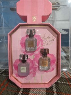 Victoria's Secret mini parfum gift set