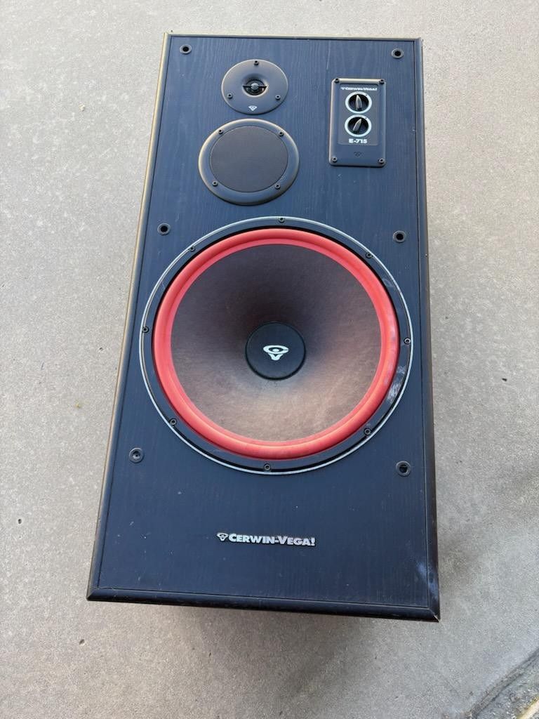 Cerwin-Vega E-715 speakers
