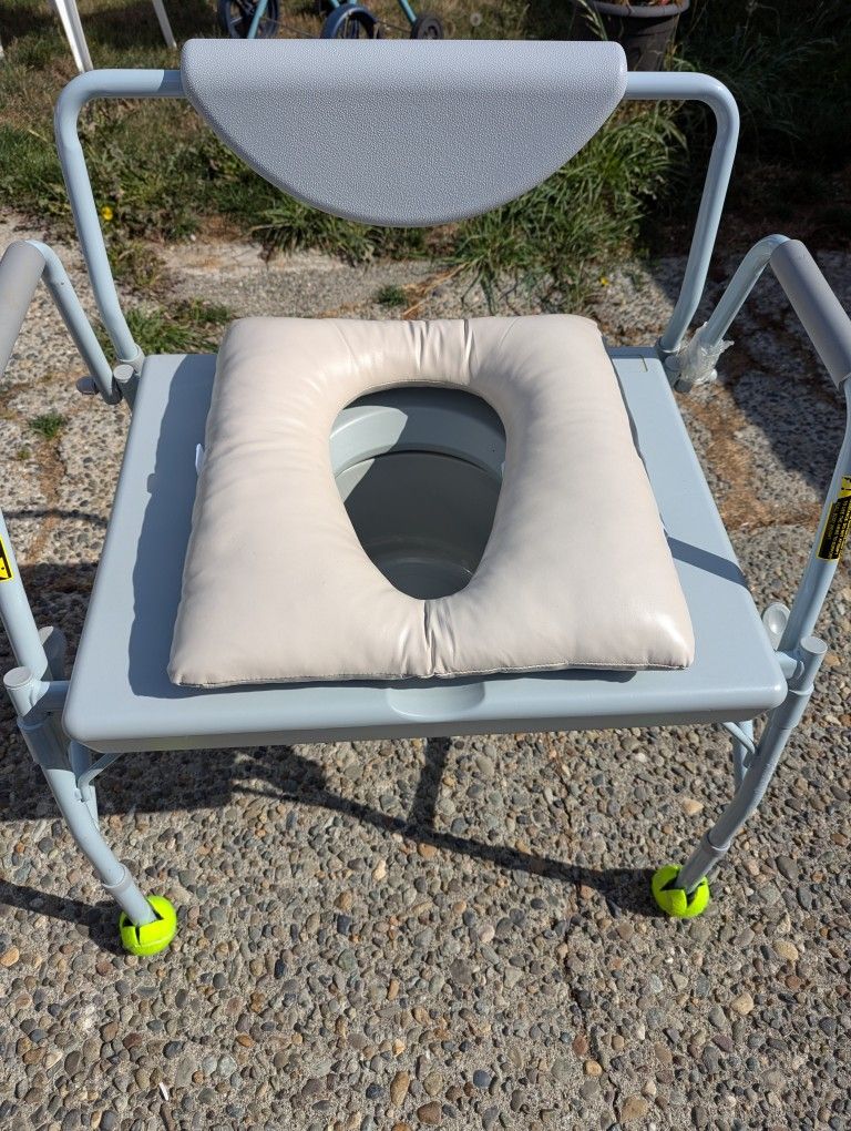 Waterproof Commode Cushion 
