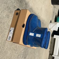 Blue Ugg Rainboots, Size 4