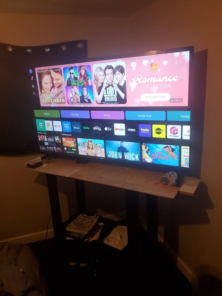 65 In LG Smart TV Oled 4k