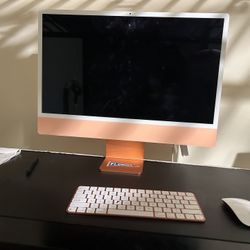 iMac w/ Magic Keyboard and Mouse