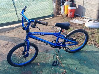 GENESIS BMX 20 INCH WHEELS KIDS BIKE