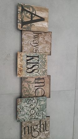 Hanging decorative frame