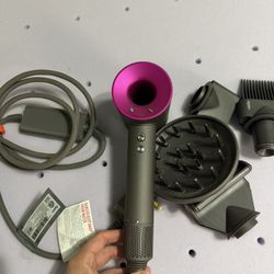Dyson- Supersonic Hair Dryer Magnetic 