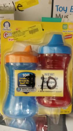 Brand new sippy cups Gerber brand