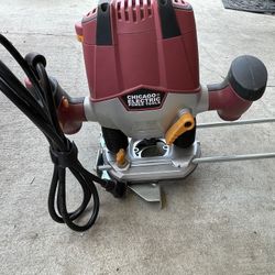 Chicago Plunge Router Like New