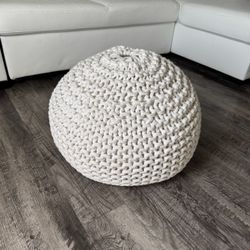Round Pouf Knitted Ottoman